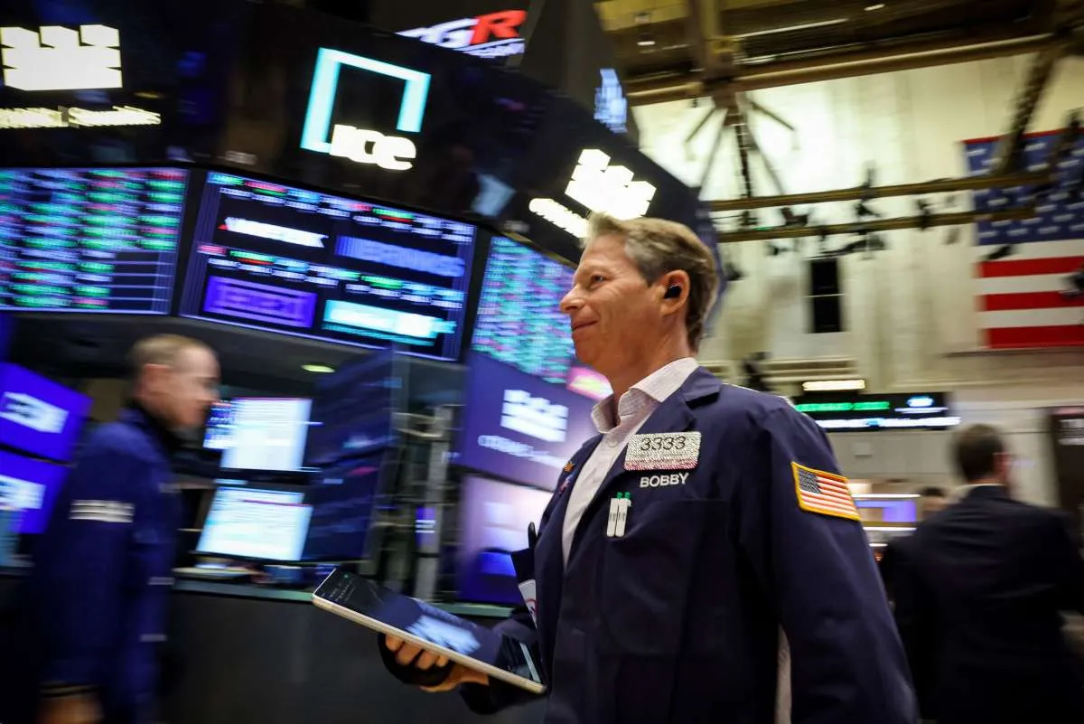 Bursa Global Cetak Rekor, Harga Minyak Turun Usai Harapan Kesepakatan Selat Hormuz