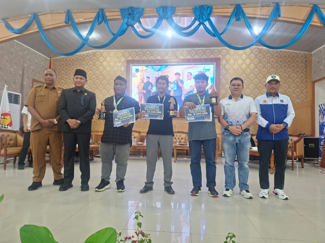 FM Emas Fatikh Juara Open Turnamen Catur Bupati Cup Tanjung Jabung Barat 2025, Ramses Hasibuan Jadi Bintang Pecatur Daerah