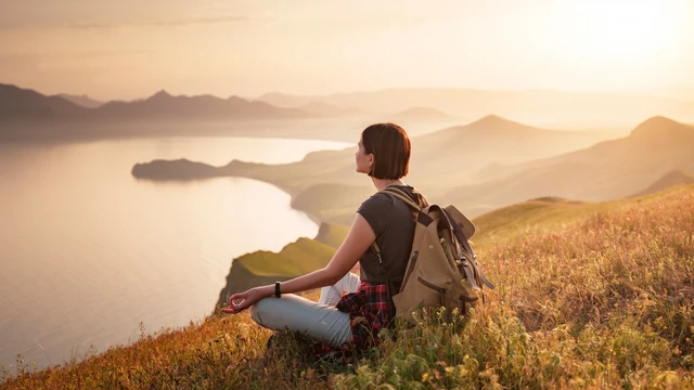 Budaya Healing Anak Muda: Antara Self-Care Sejati atau Gaya Hidup Konsumtif?
