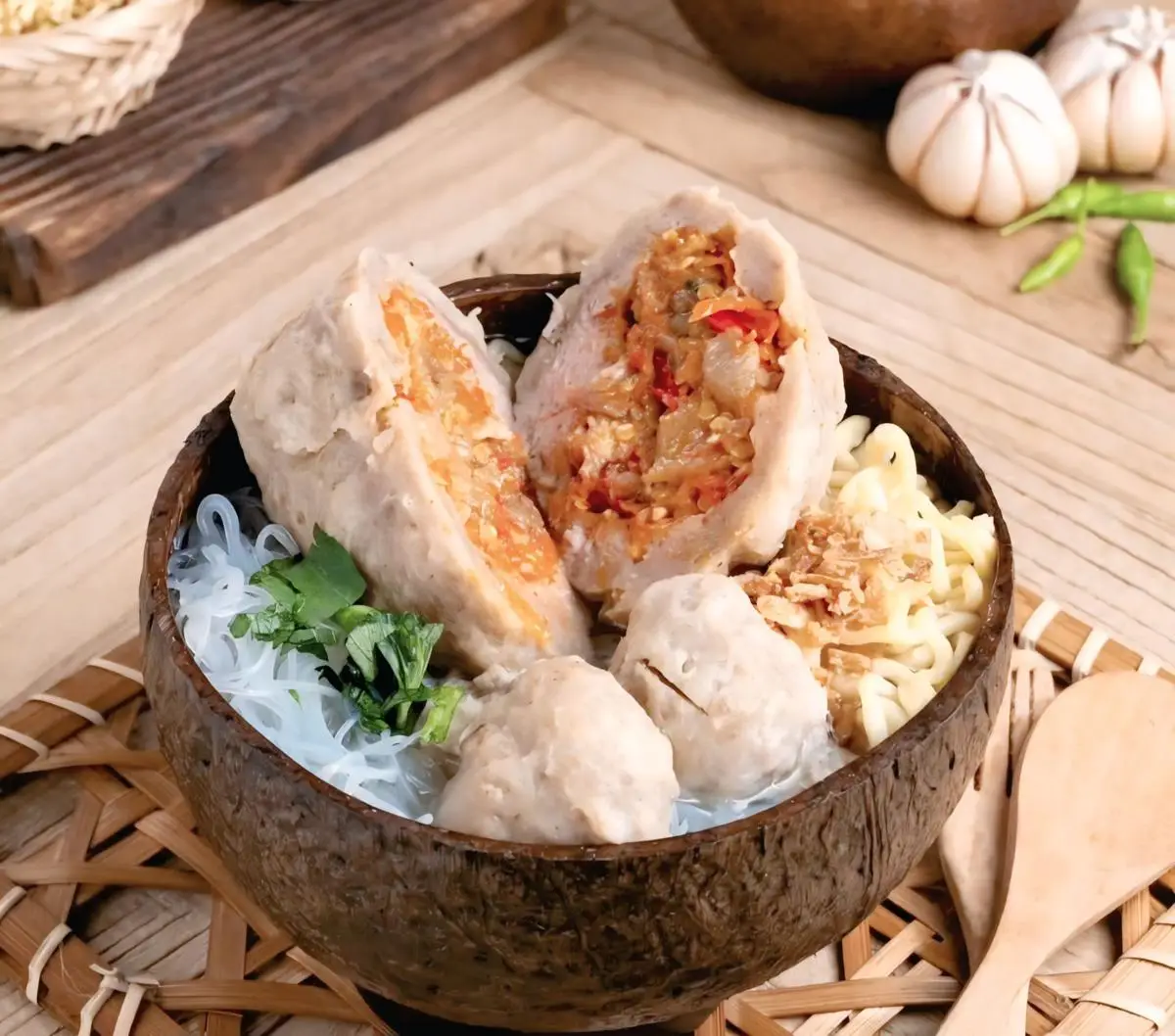 5 Bakso Enak di Jambi yang Wajib Kamu Coba, Ada yang Disajikan Pakai Batok Kelapa!