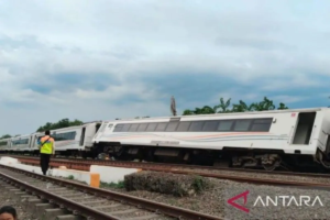 KAI Purwokerto Batalkan Sementara Sejumlah Perjalanan KA Tujuan Jakarta Imbas Gangguan di Bekasi