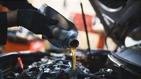 Mobil Jarang Dipakai Tetap Ganti Oli Mesin, Begini Penjelasannya