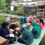 BRI Peduli Latih Warga Bogor Ubah Minyak Jelantah Jadi Sabun Ramah Lingkungan