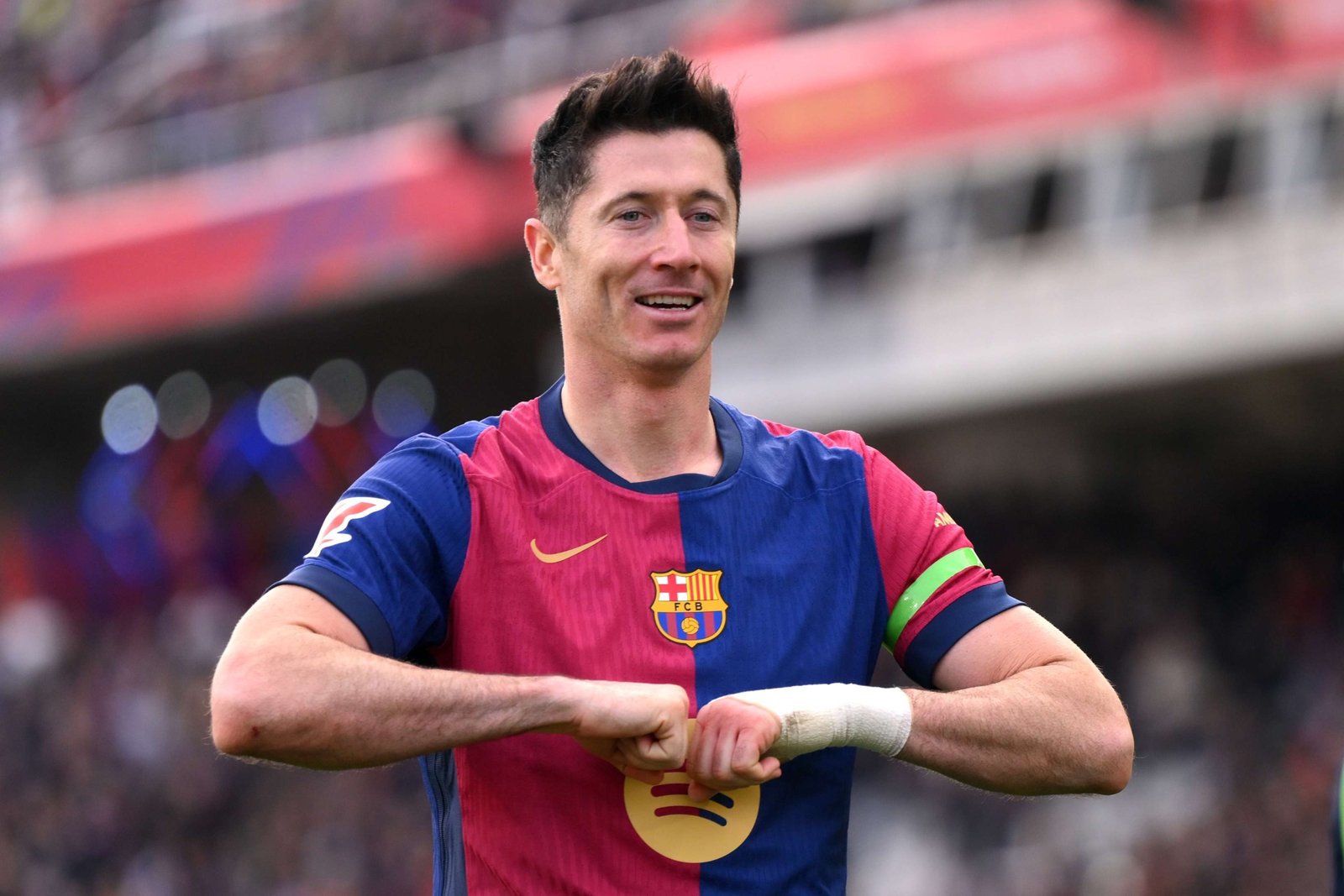 Robert Lewandowski Segera Berakhir, Barca Buru Penyerang Baru