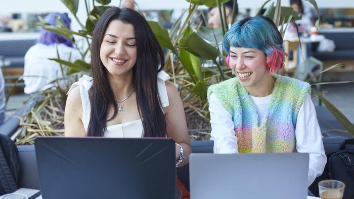 10 Jenis Pekerjaan yang Paling Cocok untuk Gen Z di Era Digital, Nomor 3 Banyak Diminati!