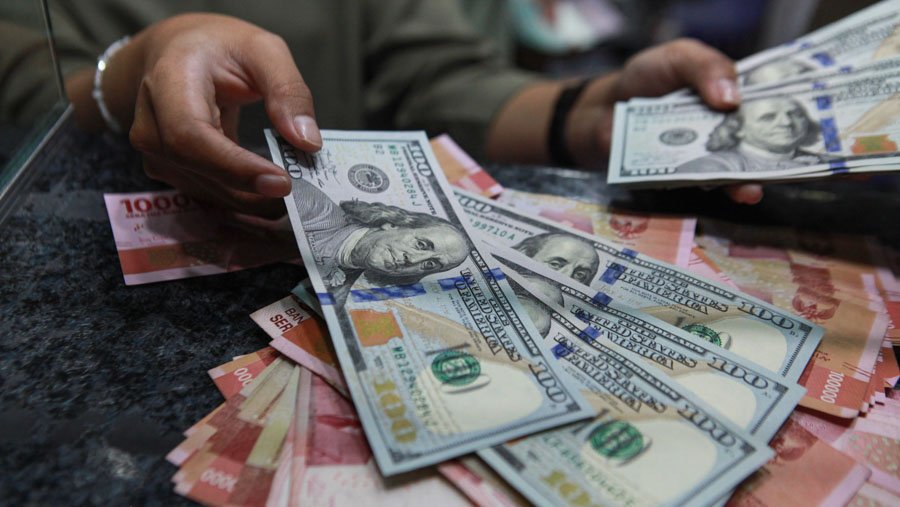 Rupiah Bangkit, Menguat ke Level Rp16.563 per Dolar AS