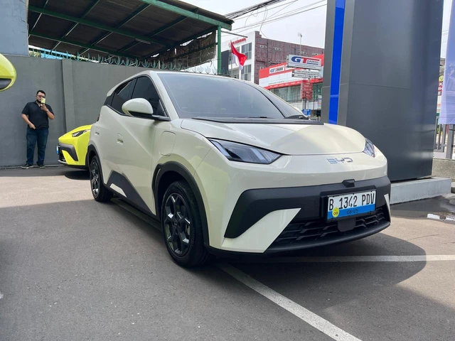 BYD Melejit Oktober 2025: Penjualan Nomor 3, Impor Naik 192%