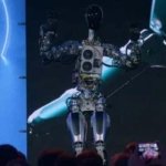 Ambisi Elon Musk, Robot Optimus Siap Jadi Solusi Pengentasan Kemiskinan Dunia