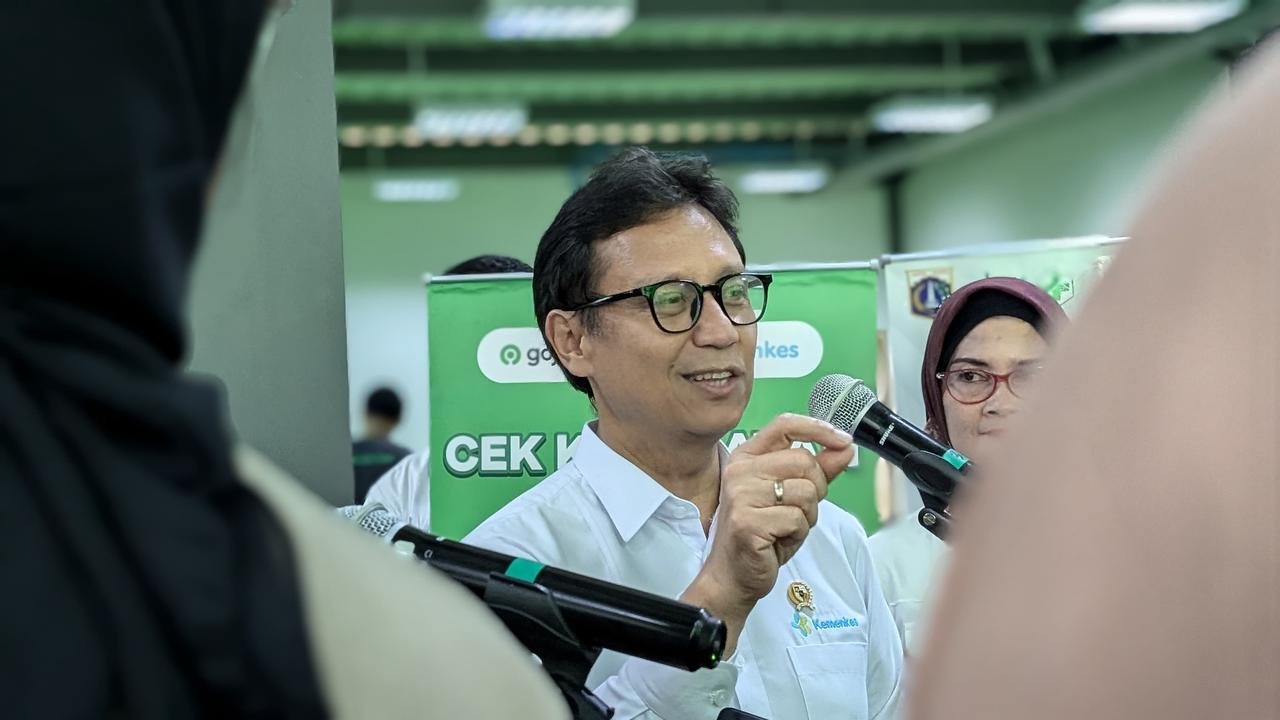 Menkes Ungkap Orang Bergaji Rp100 Juta Masih Dapat Bantuan Iuran BPJS Kesehatan