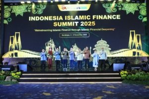 OJK Gelar Indonesia Islamic Finance Summit (IIFS) 2025 di Surabaya