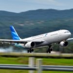 Garuda Indonesia Terbangkan 20 Ton Bantuan Logistik ke Aceh, Sumut dan Sumbar