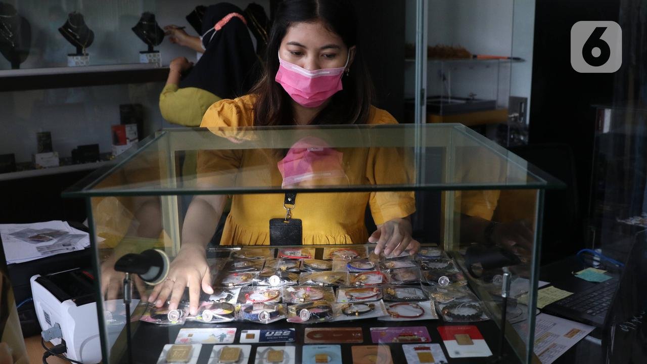 Harga Emas Pegadaian Hari Ini 1 Desember 2025: UBS dan Galeri24 Kompak Stagnan di Level Tertinggi