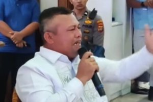 “Rakyat Saya Kelaparan”, Bupati Aceh Utara Menangis, Nyatakan Daerah Tak Mampu Tangani Banjir
