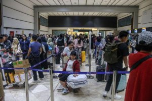 Harga Tiket Pesawat Natal 2025 dan Tahun Baru 2026 Turun 14%, Cek Jadwal & Cara Beli