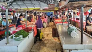 Harga Sembako di Pasar Angso Duo Stabil, Sejumlah Komoditas Cabai dan Bawang Masih Bergerak