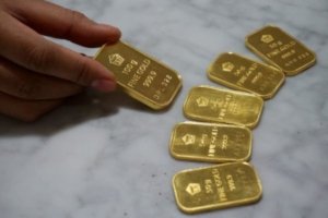 Naik Tipis, Harga Emas Antam Kini Jadi Rp2.464.000 per Gram