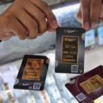 Produk Unggulan Pegadaian: Emas UBS dan Galeri24 Kompak Anjlok