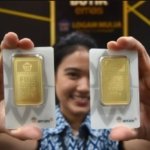 Naik Rp5000, Emas Antam Hari Ini Dibanderol Rp2.409.000 per Gram