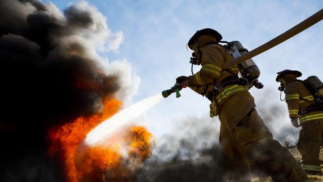 Kebakaran Gedung Sarinah Thamrin, Api Muncul dari Dekorasi Fasad