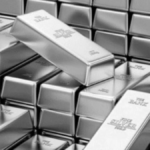 Harga Perak Cetak Rekor Baru  US$ 64,22 per Troy Ons