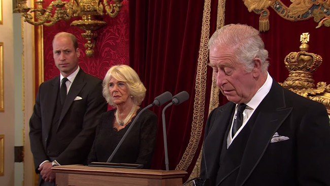 Raja Charles III Sampaikan Belasungkawa atas Banjir Parah di Asia