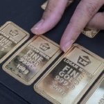 Pecah Rekor Tertinggi Lagi! Harga Emas Antam Meledak