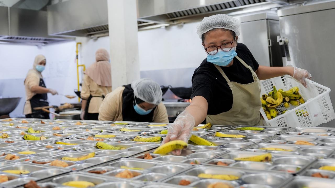 Ini Menu MBG Selama Ramadan untuk Siswa Berpuasa, Ada Kurma hingga Telur