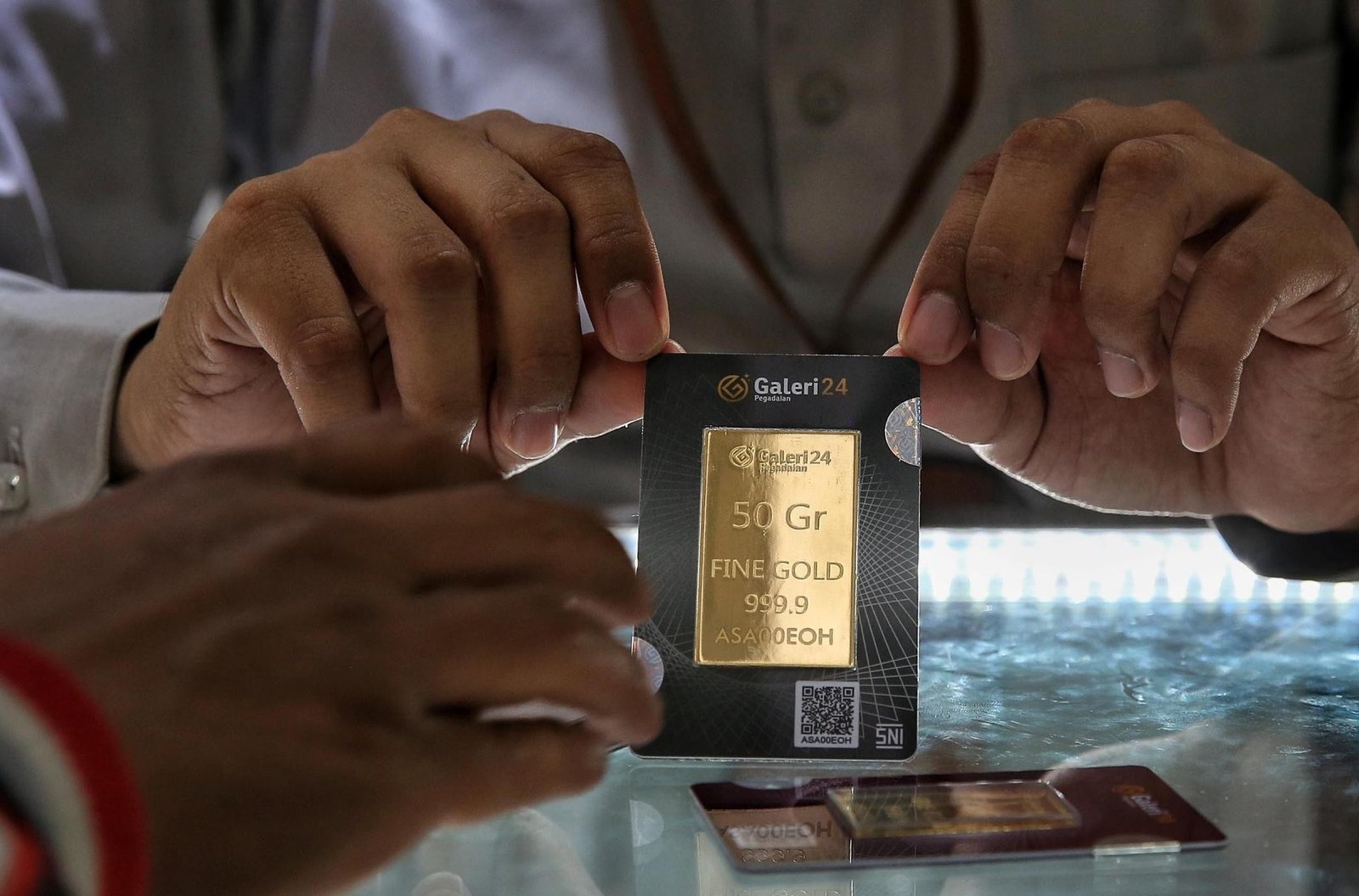 Harga Emas Galeri24 dan UBS Kompak Turun Rp 11.000, Ini Daftar Lengkapnya!