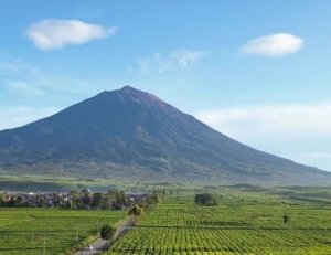 Aktivitas Vulkanik Meningkat, Pendakian Gunung Kerinci Ditutup Mulai 6 Januari 2026