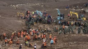 Update Longsor Cisarua Bandung Barat: 50 Kantong Jenazah, 34 Korban Teridentifikasi