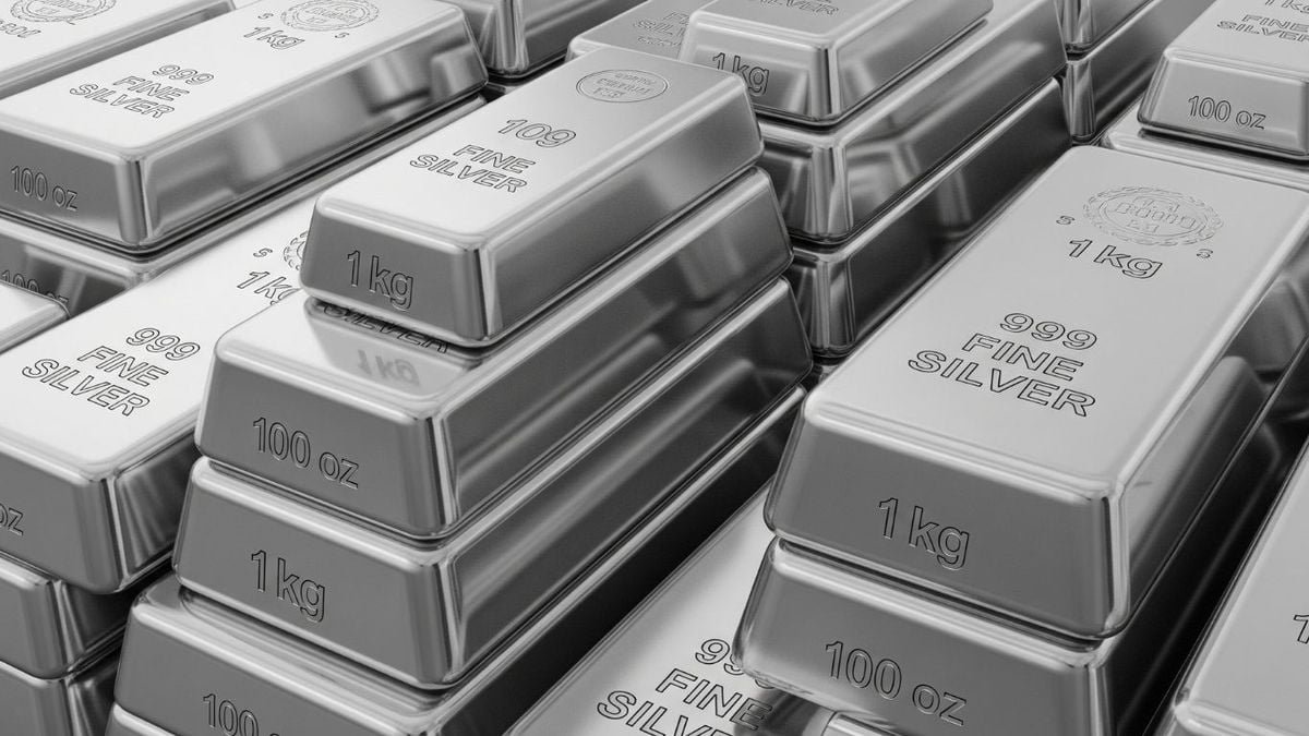 Kini Harga Perak Antam Sudah Capai Rp47.265 per Gram