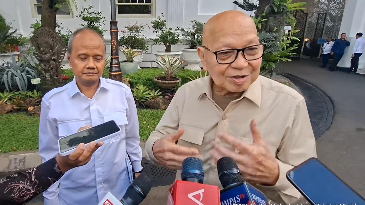 Prabowo Panggil Dirut Garuda ke Istana, Minta Maskapai Ikuti Teknologi Global