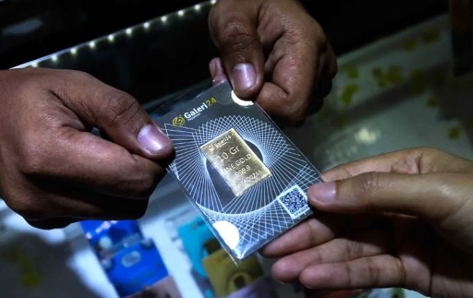 Harga Emas Galeri24 Naik Rp16.000 dan UBS Sebesar Rp17.000