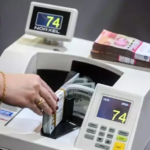 Rupiah Melemah ke Posisi Rp16.811 per Dolar AS