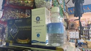 Terungkap, Pedagang Pasar Tanah Abang Dapat Pasokan Air Zamzam dari Jamaah Umrah hingga Importir