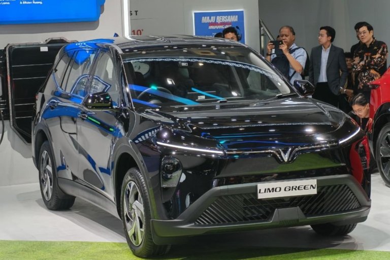 VinFast Catat 2.048 SPK di IIMS 2026, Limo Green Paling Diburu Konsumen