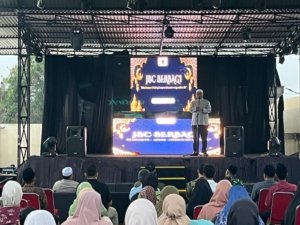 Dirangkai dengan Buka Bersama, JBC Berbagi kepada Warga Sekitar