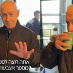 Benjamin Netanyahu Muncul Santai di Kedai Kopi: “Mau Hitung Jari Saya?”