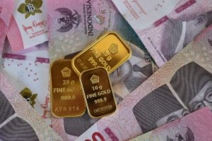 Harga Emas Antam Hari Ini Lebih Murah, Buruan!