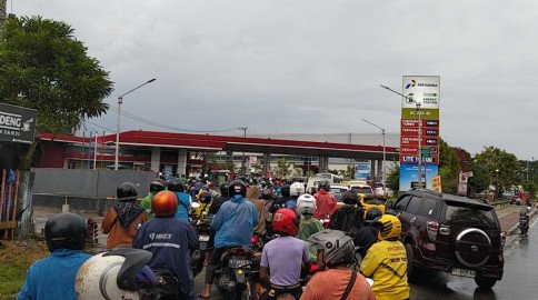 Bahlil Tegaskan Harga BBM Nonsubsidi Ikuti Pasar, Isu Kenaikan 10 Persen Belum Pasti