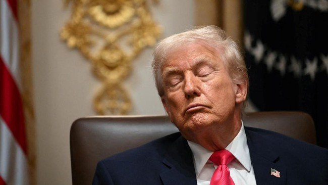 Trump Dikritik Usai Minta Bantuan China di Selat Hormuz, Demokrat: Tanda Putus Asa