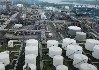 Bahlil: Cadangan BBM Indonesia Hanya 25 Hari