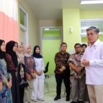 Menaker Kaji Perusahaan Wajib Beri Uang Saku Peserta Magang Nasional