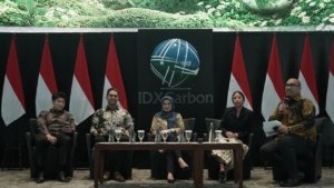 Pertamina NRE Gandeng Bank Mandiri Luncurkan “AKU NET-ZERO HERO”