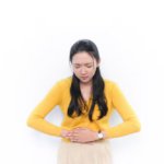 Ciri-ciri Asam Lambung Naik dan Cara Mengatasinya