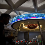 IHSG Anjlok 2,46% ke 6.926 Sesi I, Saham Tambang Tersungkur Pimpin Penurunan