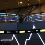 IHSG Dibuka Menguat ke 7.702