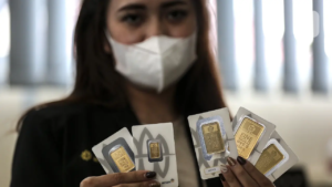 Kini Harga Emas Antam Dibanderol Rp2,9 Juta per Gram