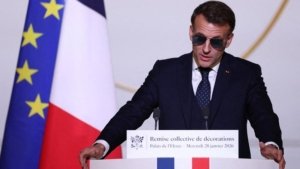 Emmanuel Macron Serukan Dunia Tak Jadi ‘Kacung’ AS-China