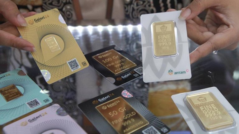 Harga Emas di Pegadaian Hari Ini Turun, Cek Rinciannya di Sini